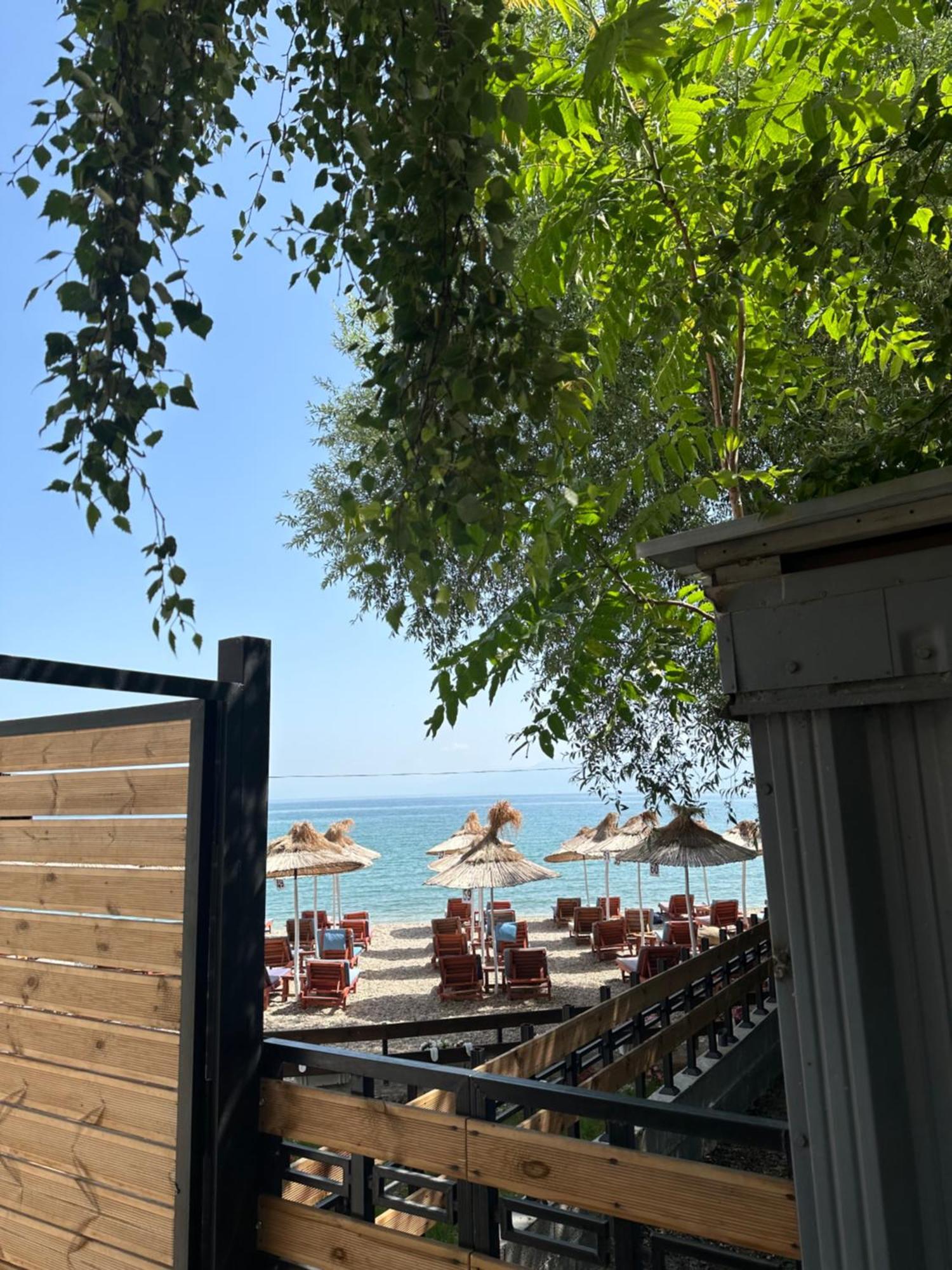 Hotel Demoli Pogradec Exterior foto
